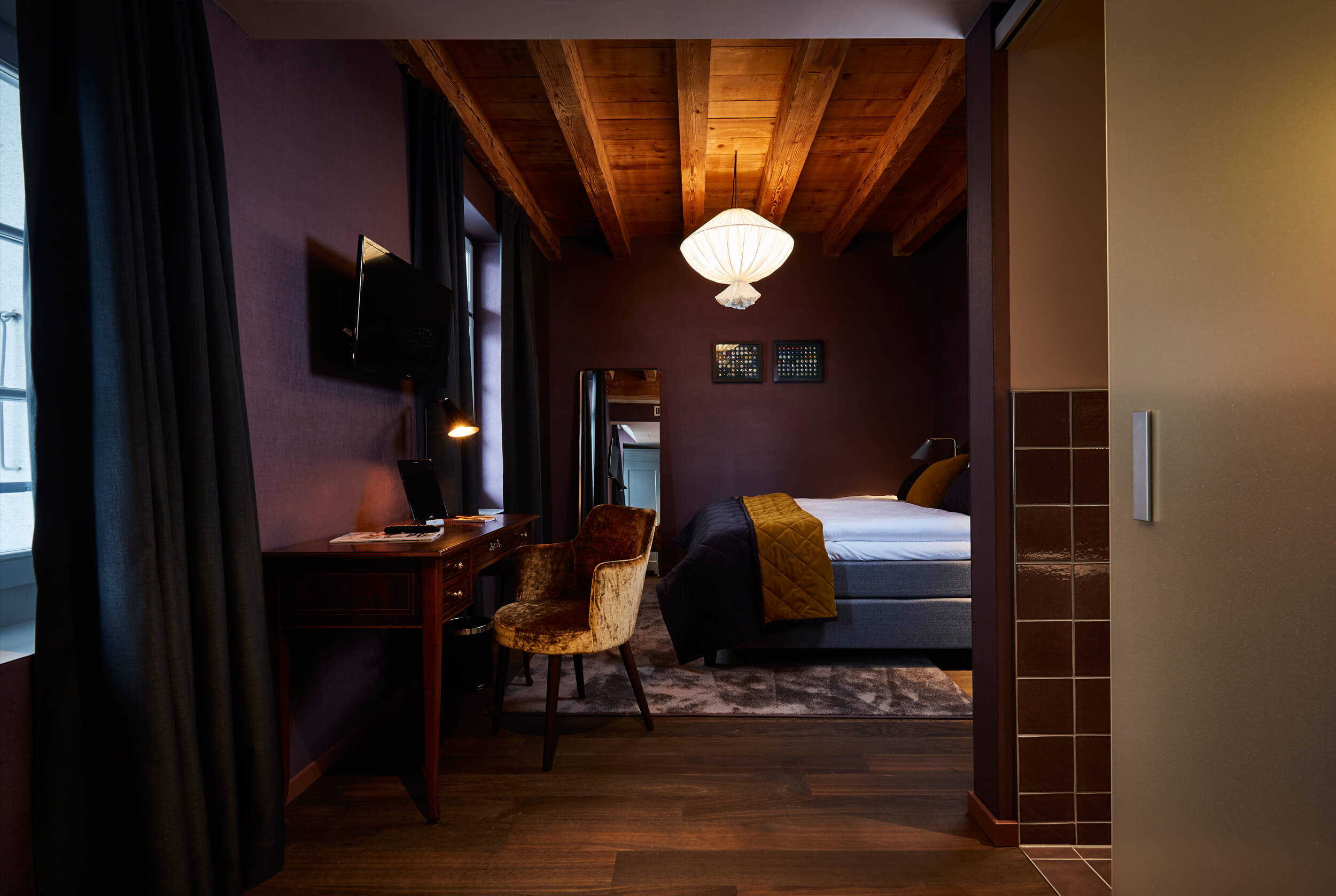 Spedition Hotel / Restaurant