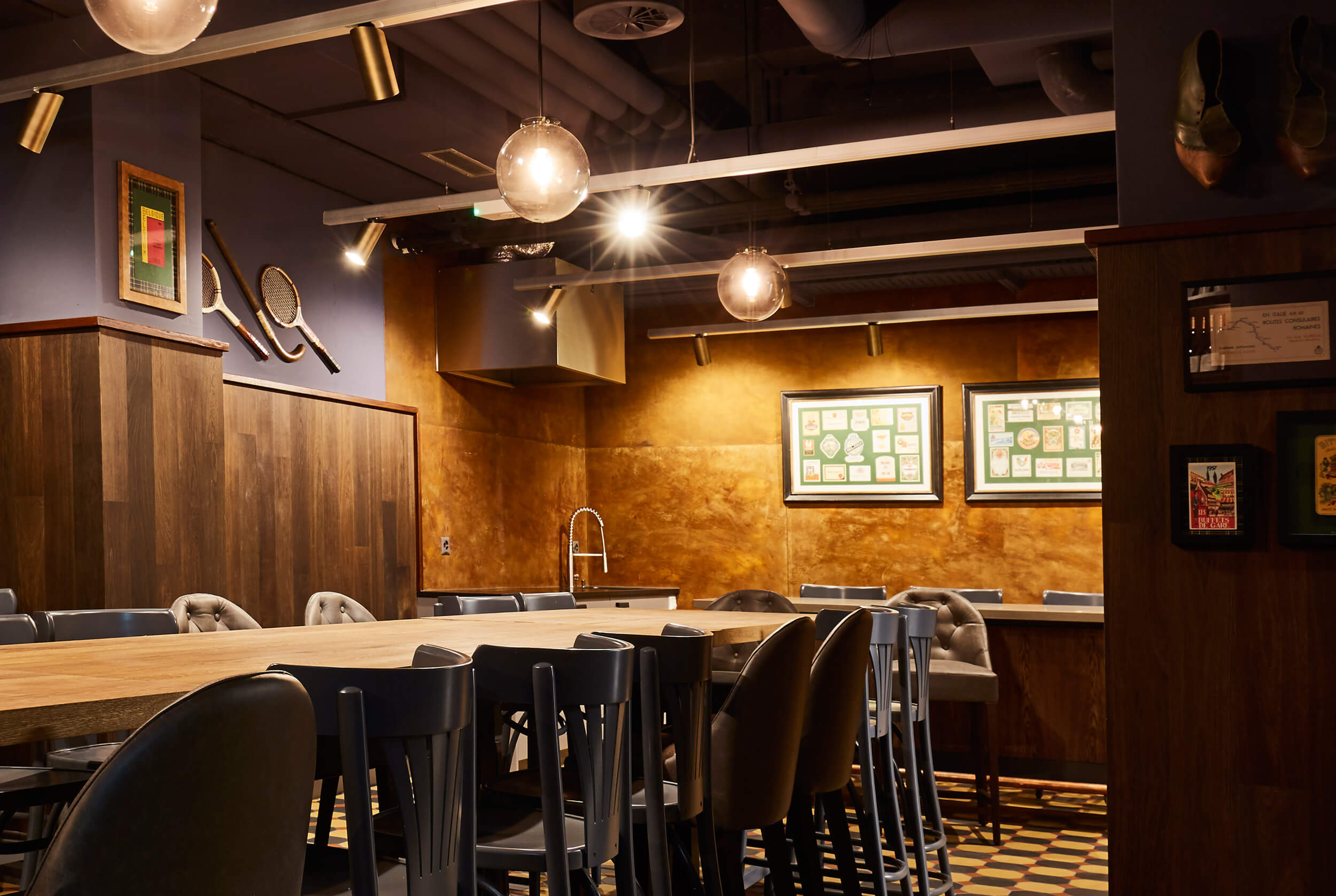 Spedition Hotel / Restaurant