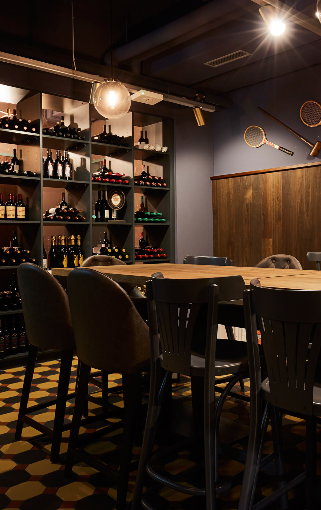 Spedition Hotel / Restaurant